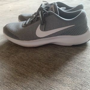 Nike Flex Experience RN 7